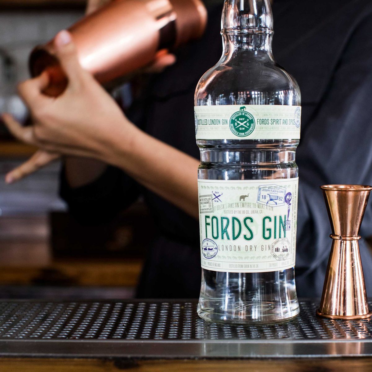 Fords Gin is a collaboration between 8th generation Master Distiller Charles Maxwell of Thames Distillers and Simon Ford, dedicated to creating spirits designed in unison with professional bartenders and celebrated distillers from around the world.

A thoughtful mix of nine botanicals, Fords Gin starts with a traditional base of juniper & coriander seed balanced by citrus, florals and spices. Steeped for 15 hours before distillation, the botanicals deliver an aromatic, fresh and floral spirit with elegant notes of jasmine and grapefruit that creates a versatile base for any gin-inspired cocktail.